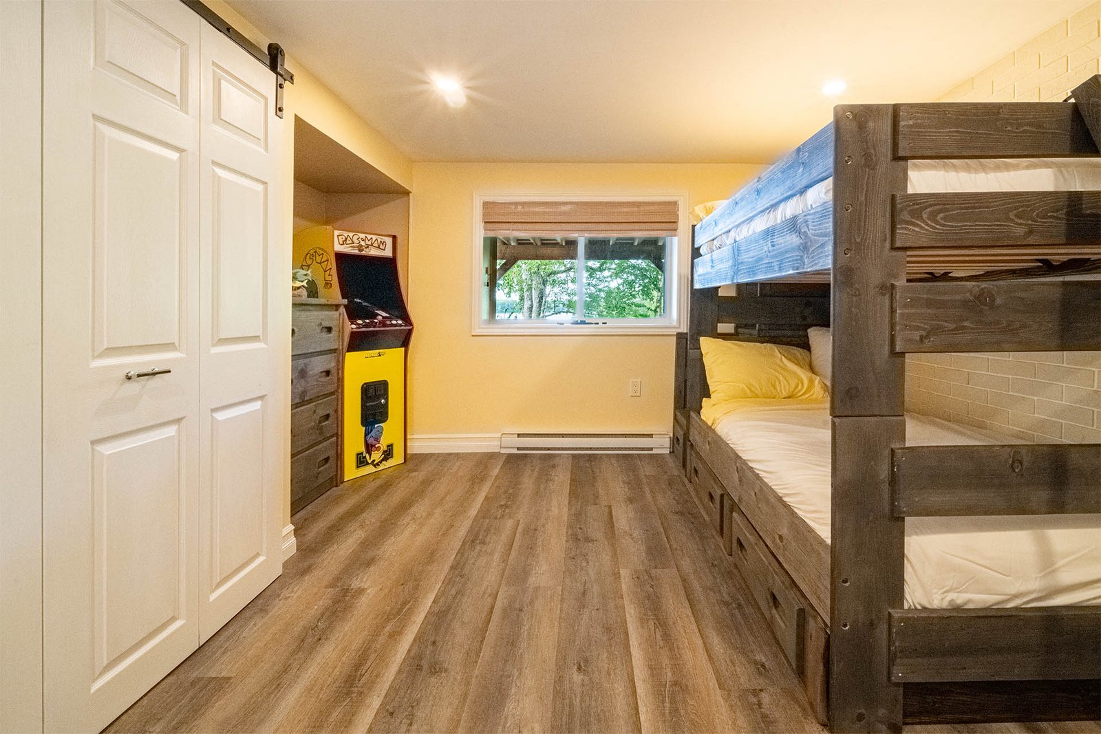 lower decks 3