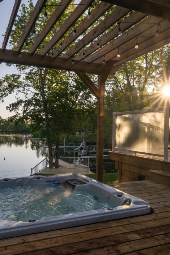 airbnb with spa and cold tub